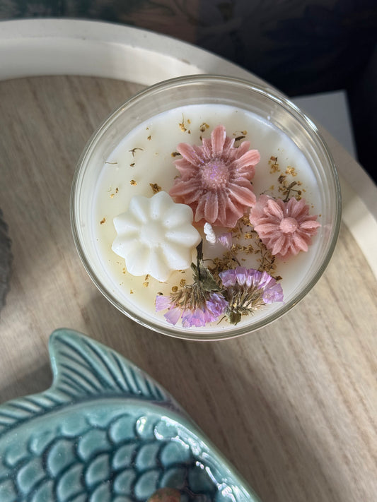 Rosewood and Velvet Botanical soy wax candle  30cl